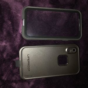 new iphone XR life proof fre case